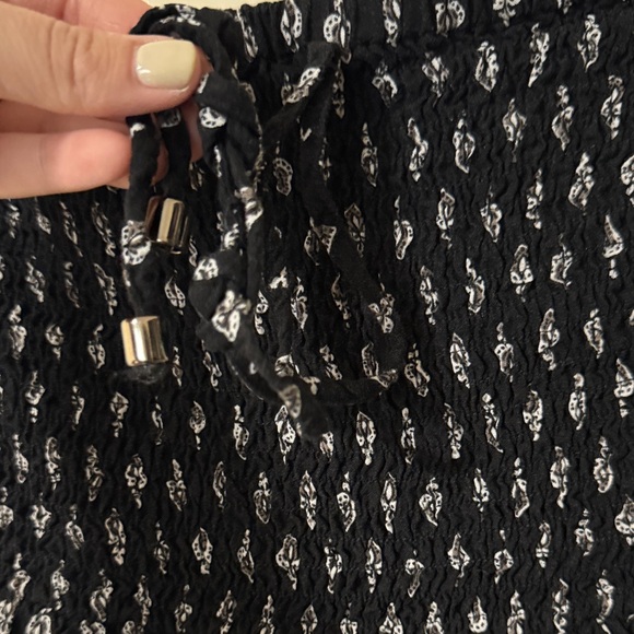 Denver Hayes Black and White Patterned Maxi Dress - Picture 5 of 5